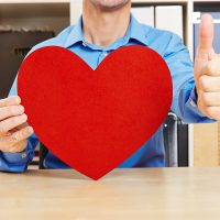 HOW TO GET EMPLOYEES TO FALL IN LOVE WITH YOUR COMPANY.